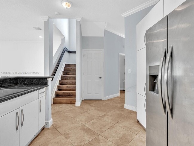 Building Photo - 2727 Treasure Cove Cir
