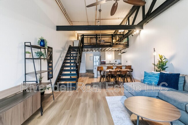 Building Photo - 1111 Osage St