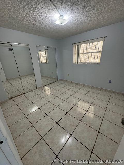 Building Photo - 10000 NW 80th Ct