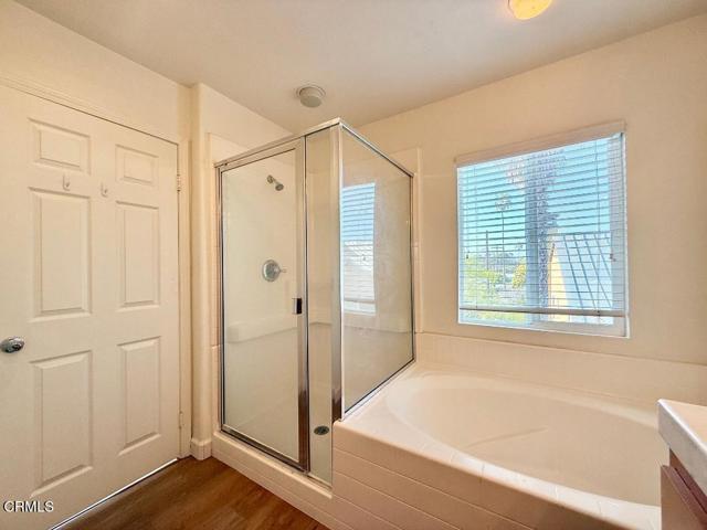 Building Photo - 533 E Port Hueneme Rd