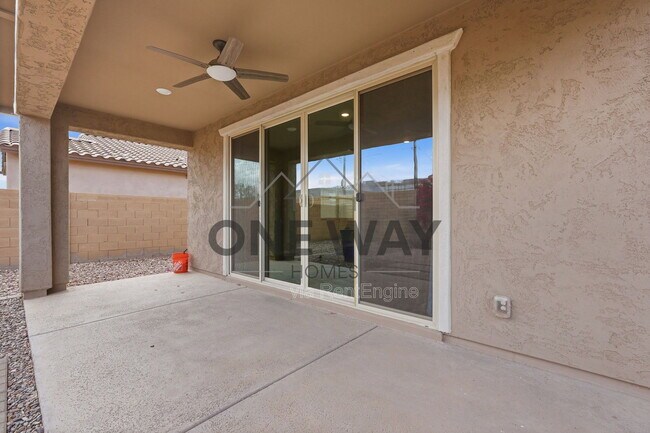 Building Photo - 9836 E Red Giant Dr
