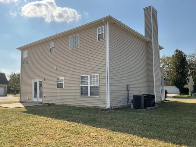 Building Photo - 360 Sarava Ln