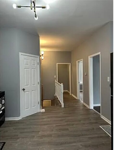 Building Photo - 6444 S Eberhart Ave