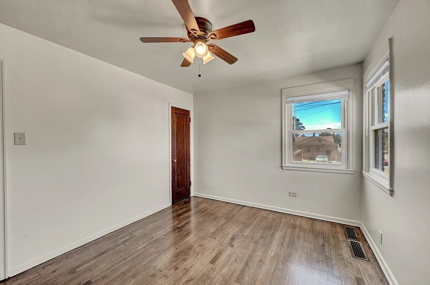 Building Photo - 3046 Bruce Randolph Ave