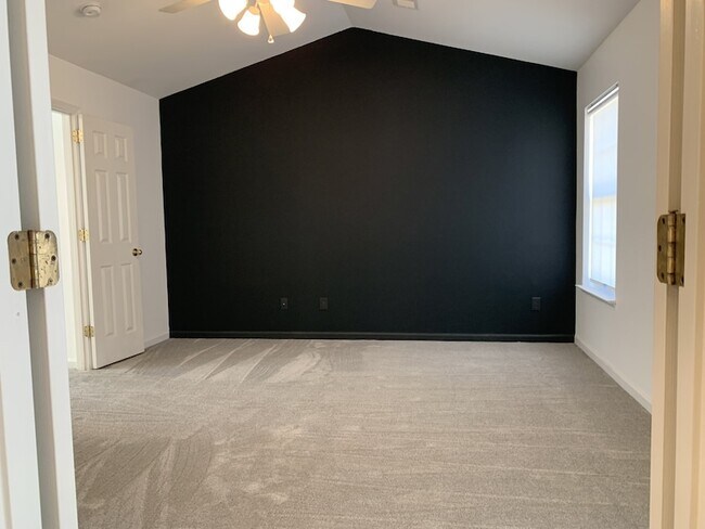 Building Photo - 111 Tyne Dr