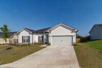 Building Photo - Like New, 4/2, Ranch Home In Grovetown!