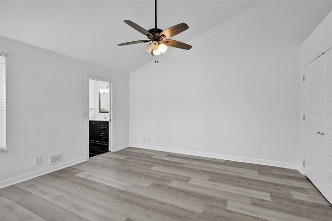 Building Photo - 11652 NW 19th Dr