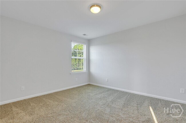 Building Photo - 10 Ashmont St