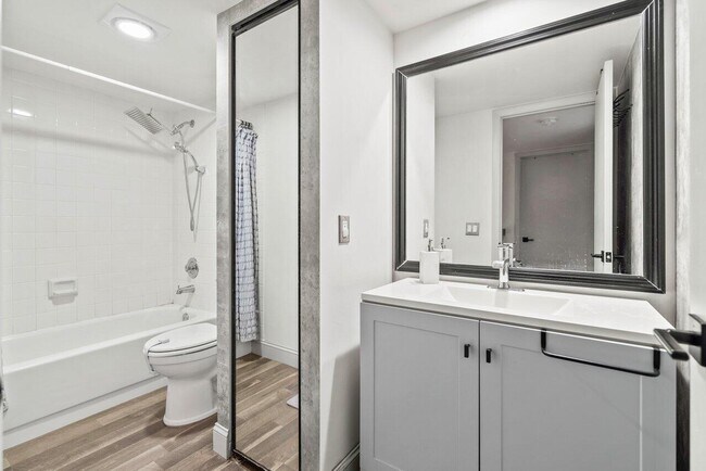 Building Photo - 3571 SW Sunset Trace Cir