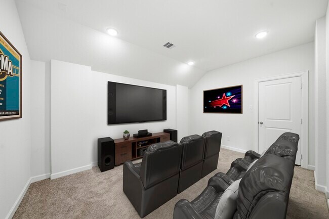 Building Photo - 21303 Shore Arbor Ln