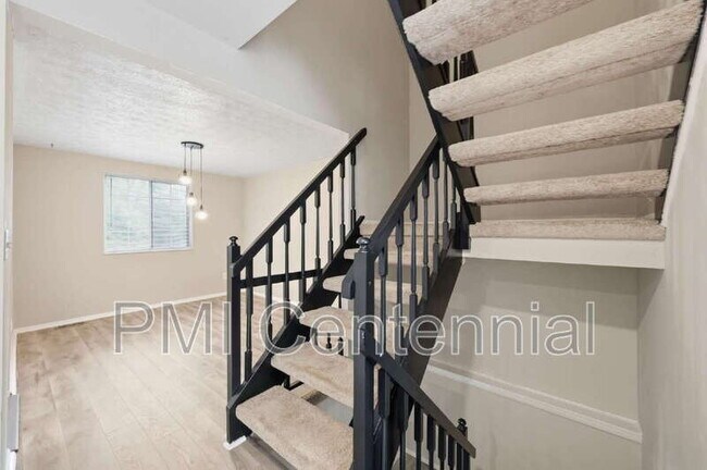 Building Photo - 6413 Wedgewood Trce