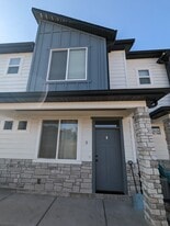 Building Photo - 275 E 1725 N