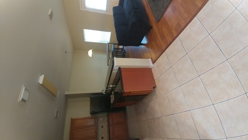 Building Photo - 3512 Canfield St