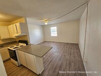 Building Photo - Plainview Apartments 1 Bedroom 1 Bath - Ca...