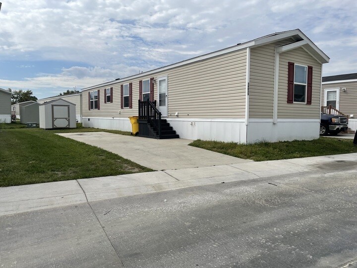 Building Photo - 38039 Pardo Dr