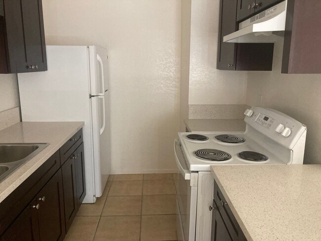 Building Photo - 1BD / 1 BA - Apartment For Rent