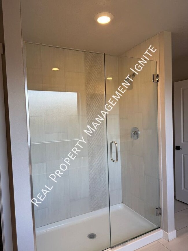 Building Photo - 19294 SW Marshmallow Pl