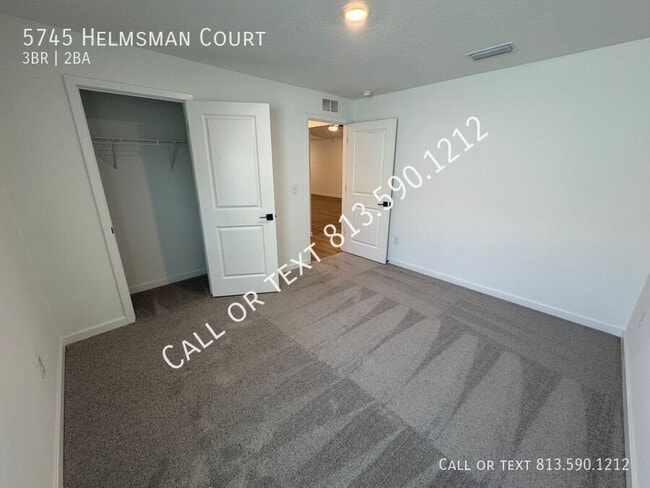 Building Photo - 5745 Helmsman Ct