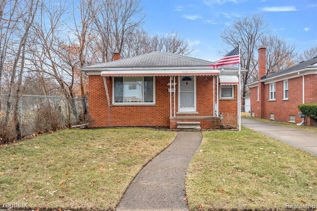 Primary Photo - 3 br, 1 bath House - 8476 Riverview St