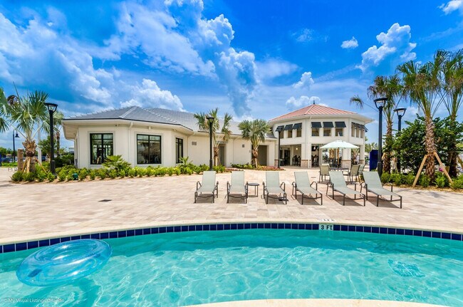 Building Photo - 3062 Gatsby St