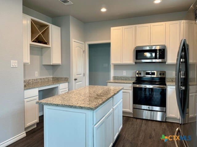 Building Photo - 1285 Live Oak Dr