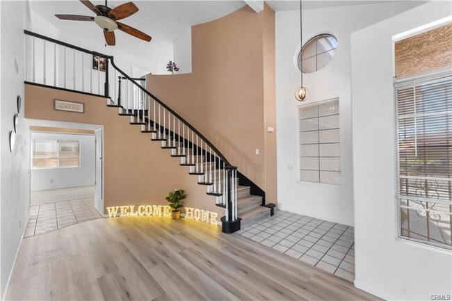 Building Photo - 39566 Dunbar St