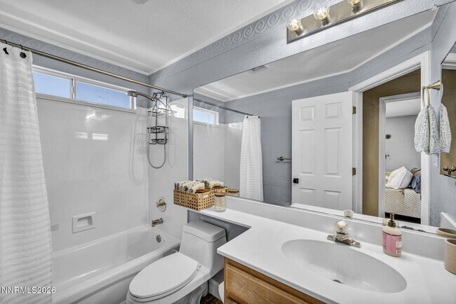 Building Photo - 5045 Pradera St