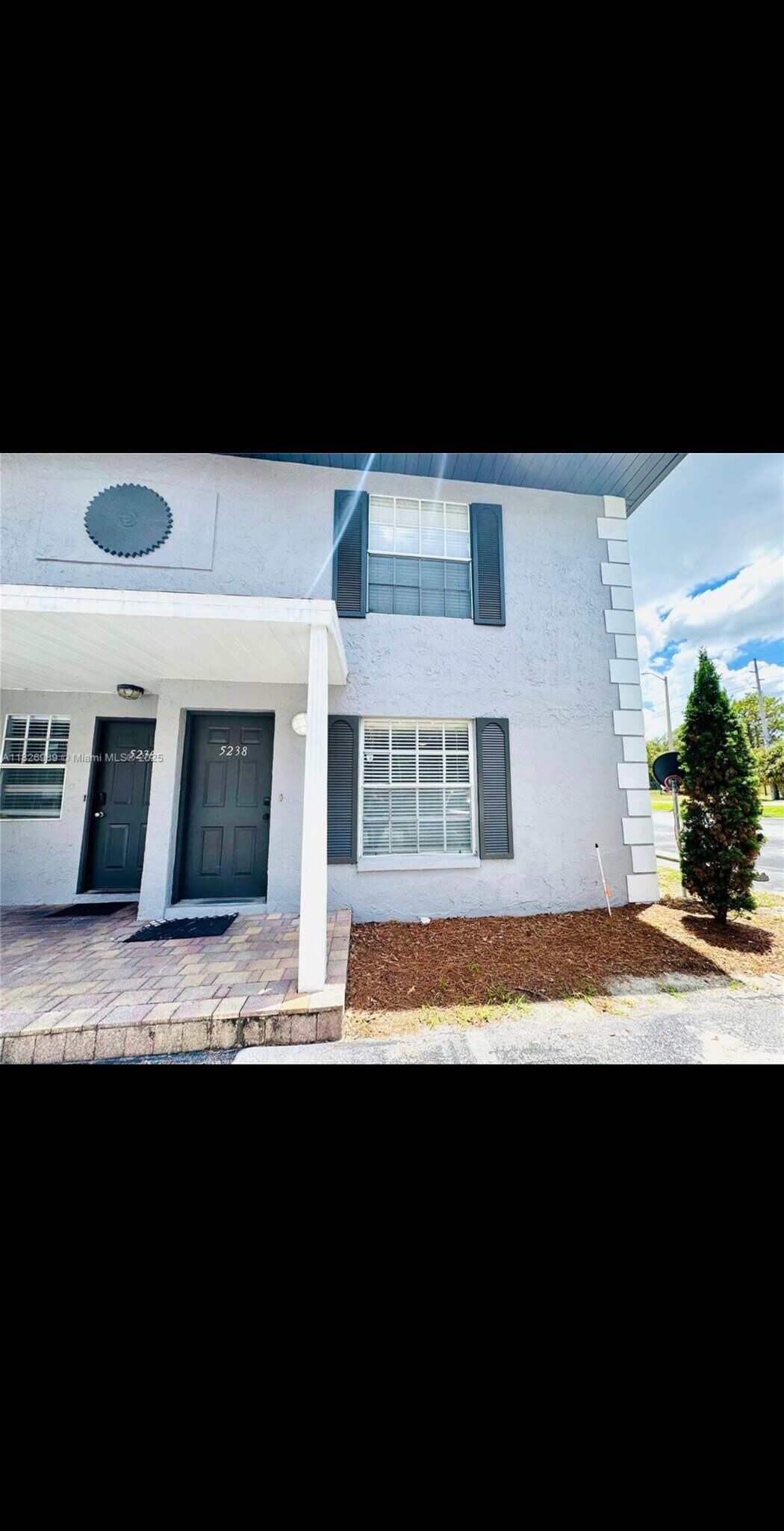Building Photo - 5238 Sunridge Palms Dr