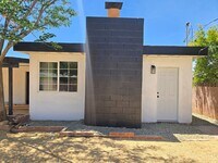 Building Photo - Modern 1-Bedroom 1-bathroom ADU guest hous...