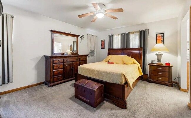 Building Photo - Spacious 5-Bedroom Home with Bonus Entertainment Room & Low-Maintenance Yard