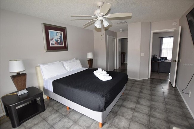 Building Photo - 7706 Indian Ridge Trail S