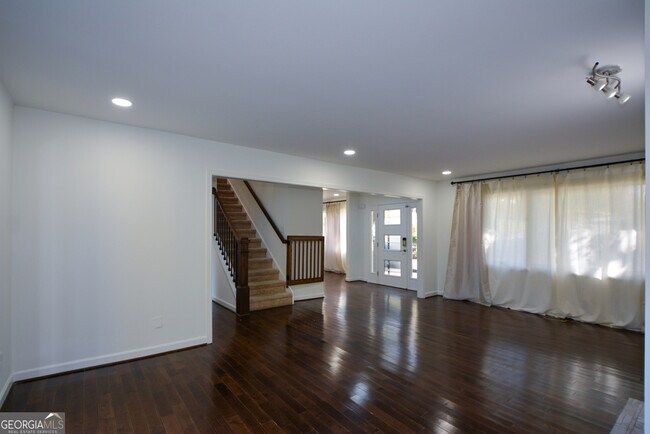 Building Photo - 2704 Margaret Mitchell Dr NW