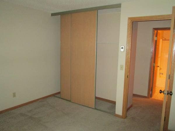 Bed Room - 14115 Pennock Ave