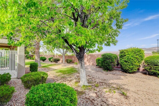 Building Photo - 1979 Joy View Ln