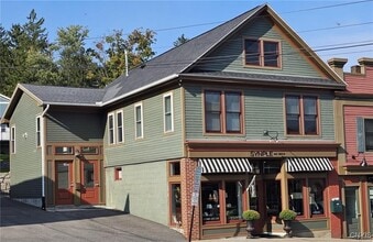 Building Photo - 70 Main St