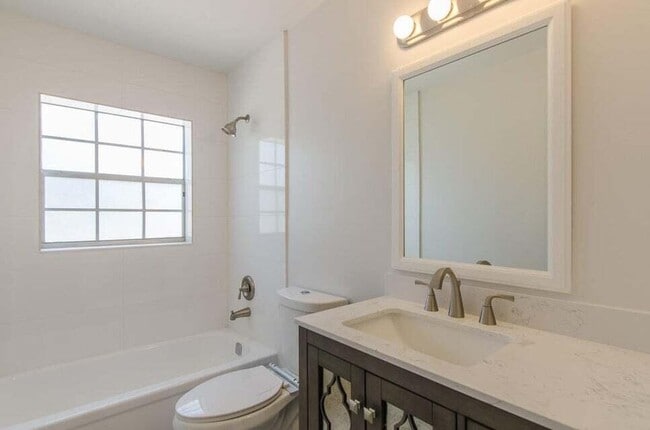 Building Photo - 22191 SW 60th Ave