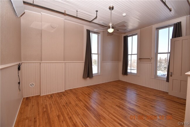 Building Photo - 170 Court St