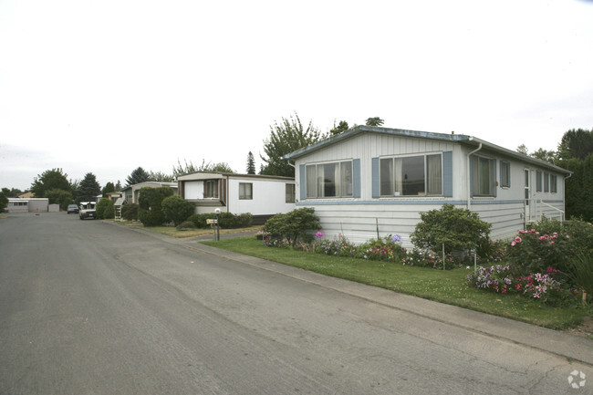 Primary Photo - Sandy Mobile Villas