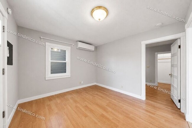Building Photo - Charming 1-Bedroom Home in Portsmouth with A/C, Fenced Yard & Off-Street Parking