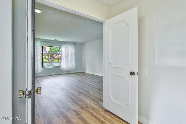 Building Photo - 4082 Avenida Verano