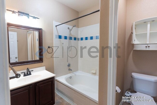 Building Photo - 12245 Abbey Glen Ln