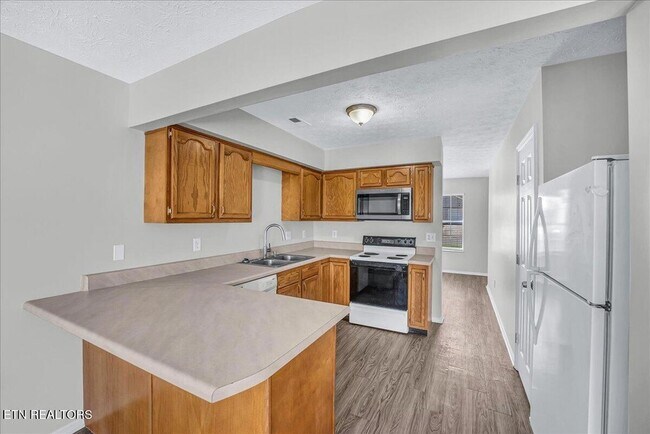 Building Photo - 924 Ashley Michelle Ct