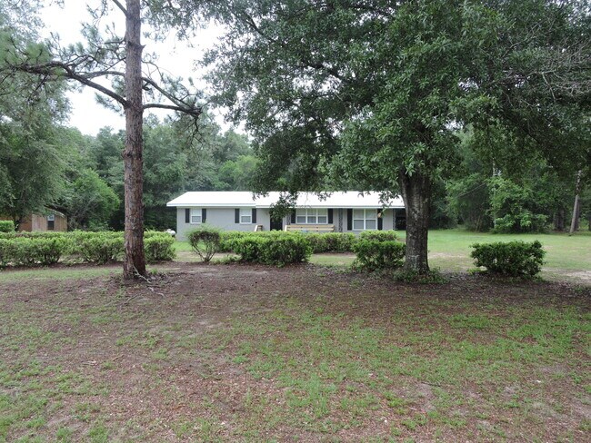 Primary Photo - 3134 Auburn Rd