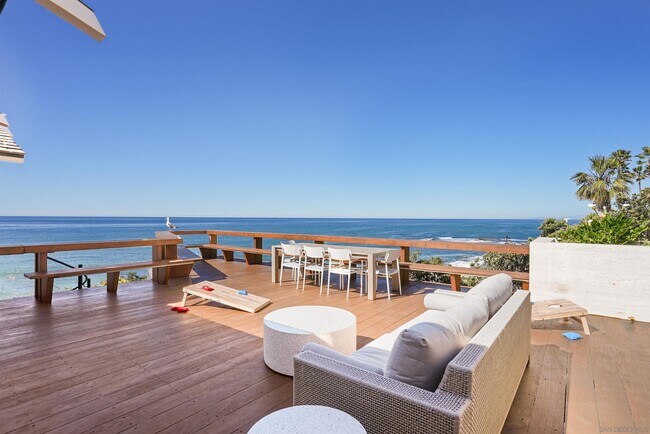 Building Photo - 6266 Camino De La Costa
