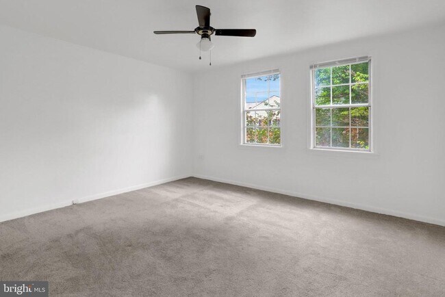 Building Photo - 1413 Belle View Blvd