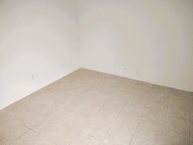 Building Photo - 9488 Landry McKee Ln