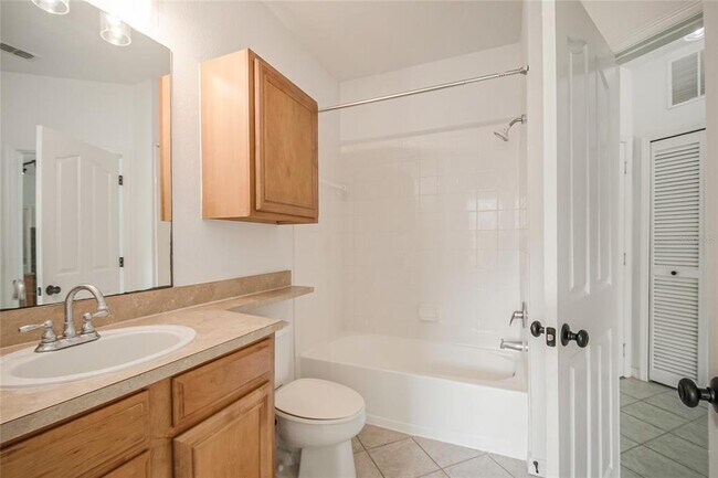 Building Photo - 6157 Metrowest Blvd