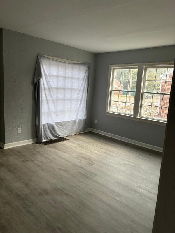 Building Photo - 314 Cole Ave