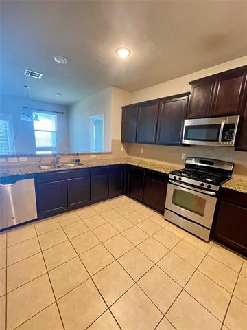 Building Photo - 507 Lipizzan Ln