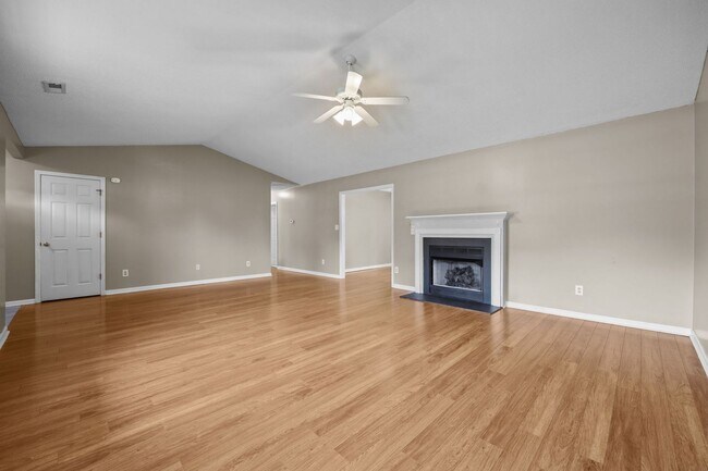 Building Photo - Welcome to Jumping Run Creek!